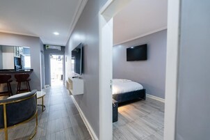 Deluxe Studio, Courtyard View | Free WiFi