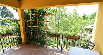 Scenic Retreat Rooms and Family Apartments - Double Room with Sea View