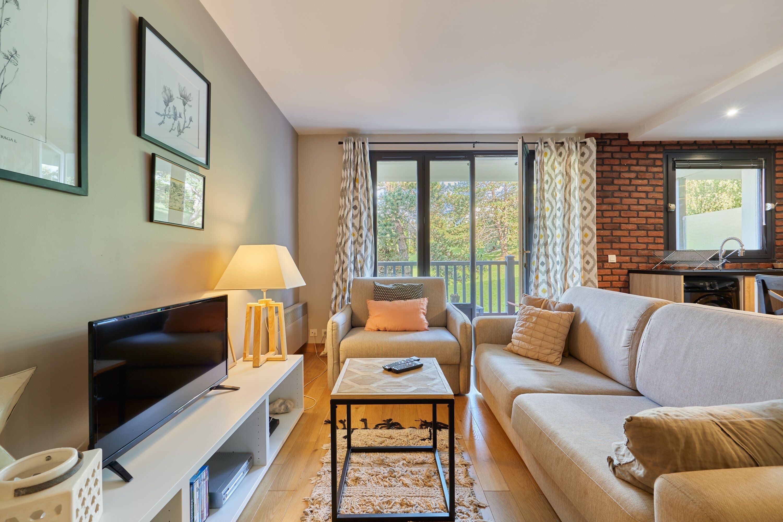 Fernseher, DVD-Player