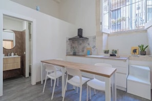 Dining - The Mansion of Cala Rossa (Siracusa)
