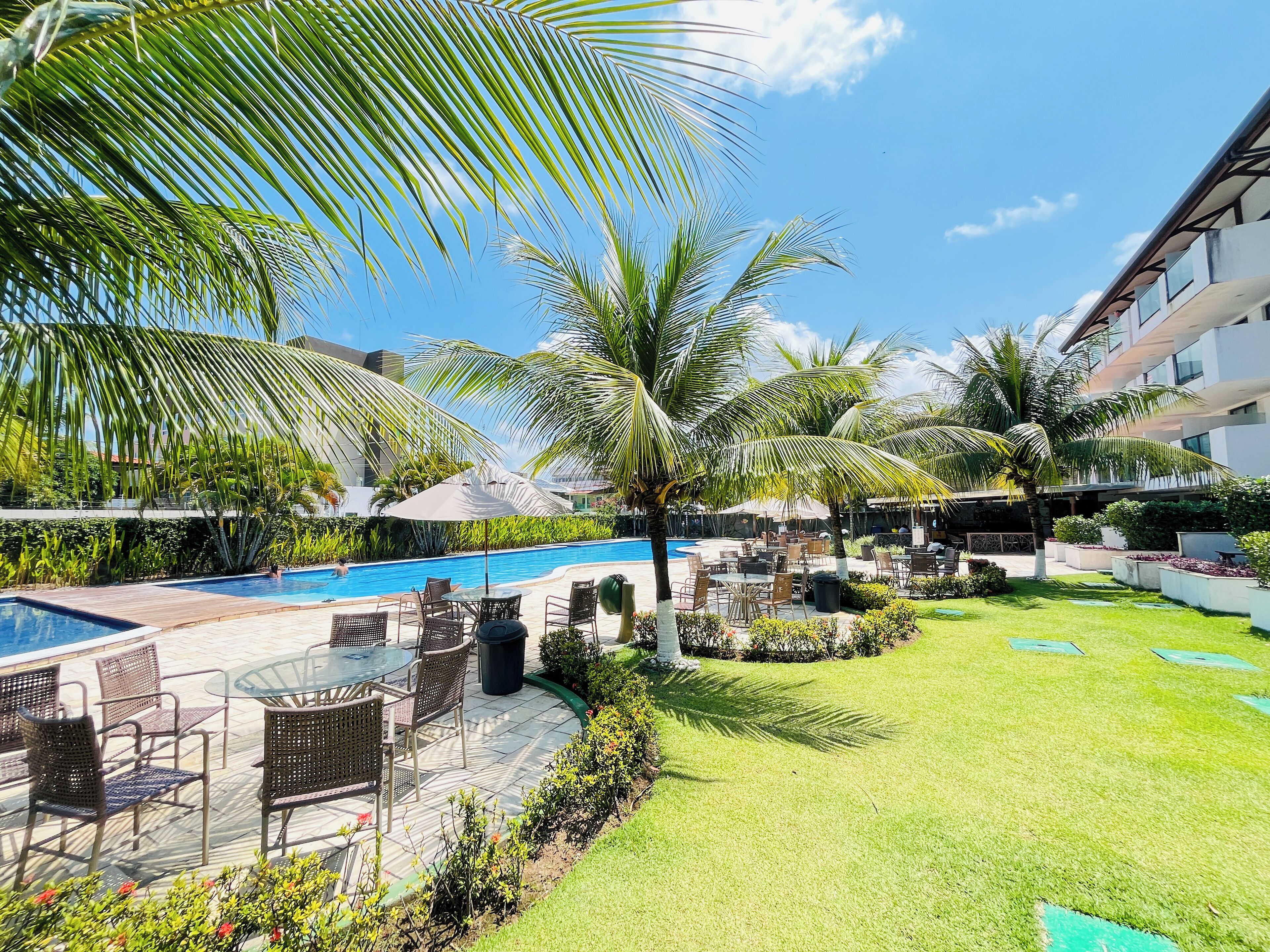 Outdoor pool, pool loungers