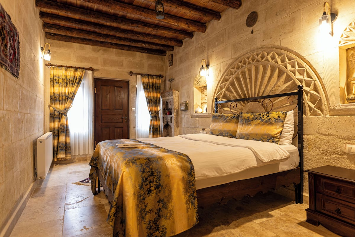 Family Suite | 2 bedrooms, premium bedding, individually decorated