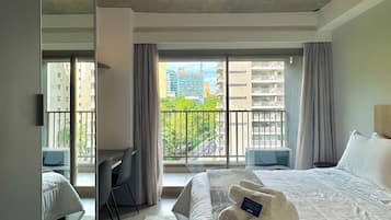 Apartamento básico | 1 quarto, escrivaninha, espaço de trabalho para notebook