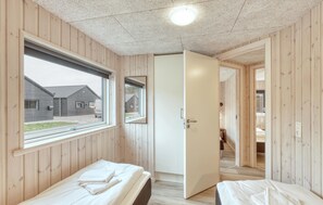 5 chambres, lit parapluie, Wi-Fi gratuit, draps fournis