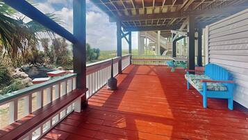 House (4 Bedrooms) | Property amenity