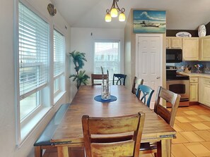 House (3 Bedrooms) | Property amenity