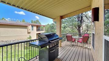 Kondominium (2 Bedrooms) | Fasilitas properti