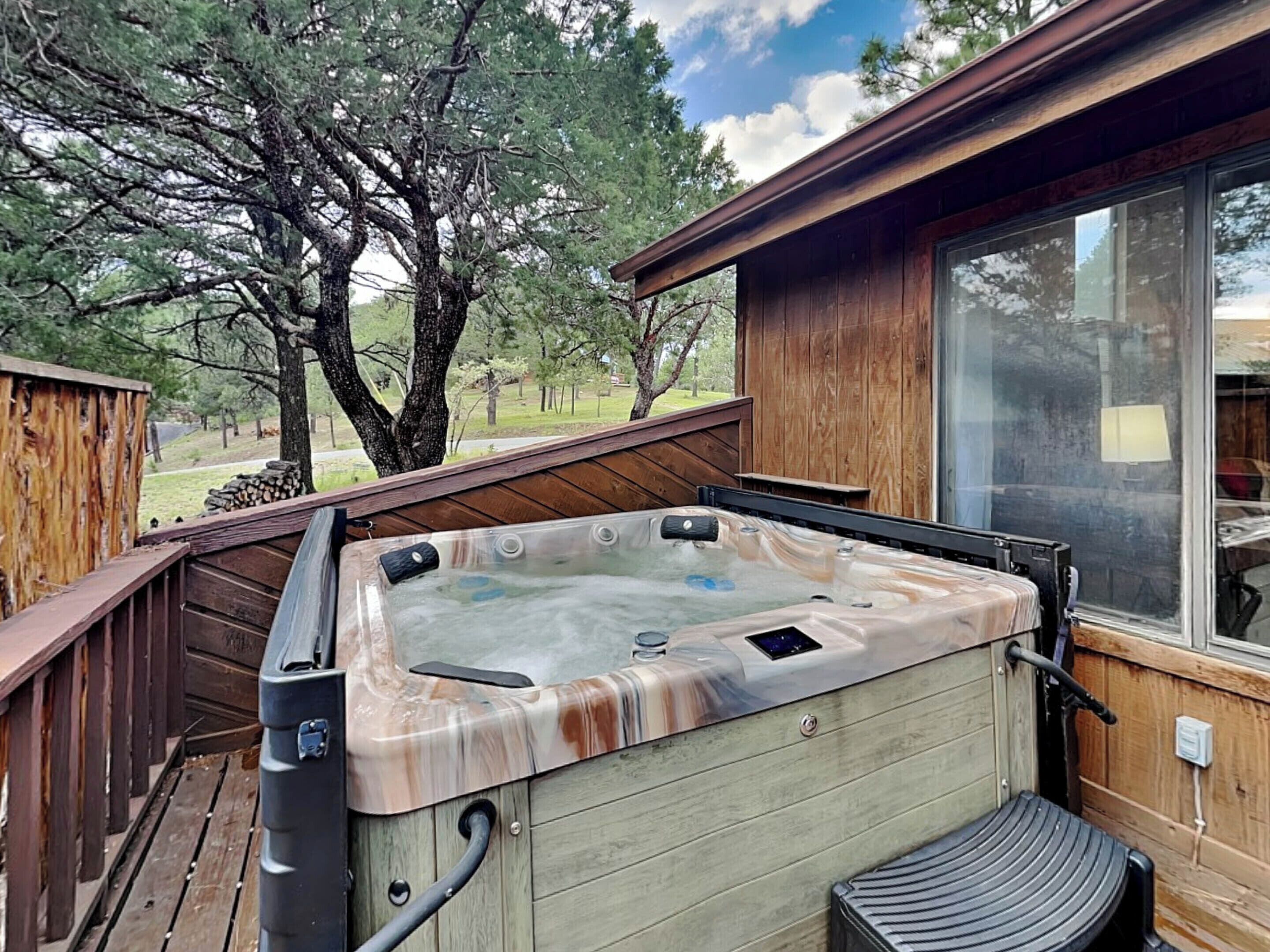 House (3 Bedrooms) | Property amenity