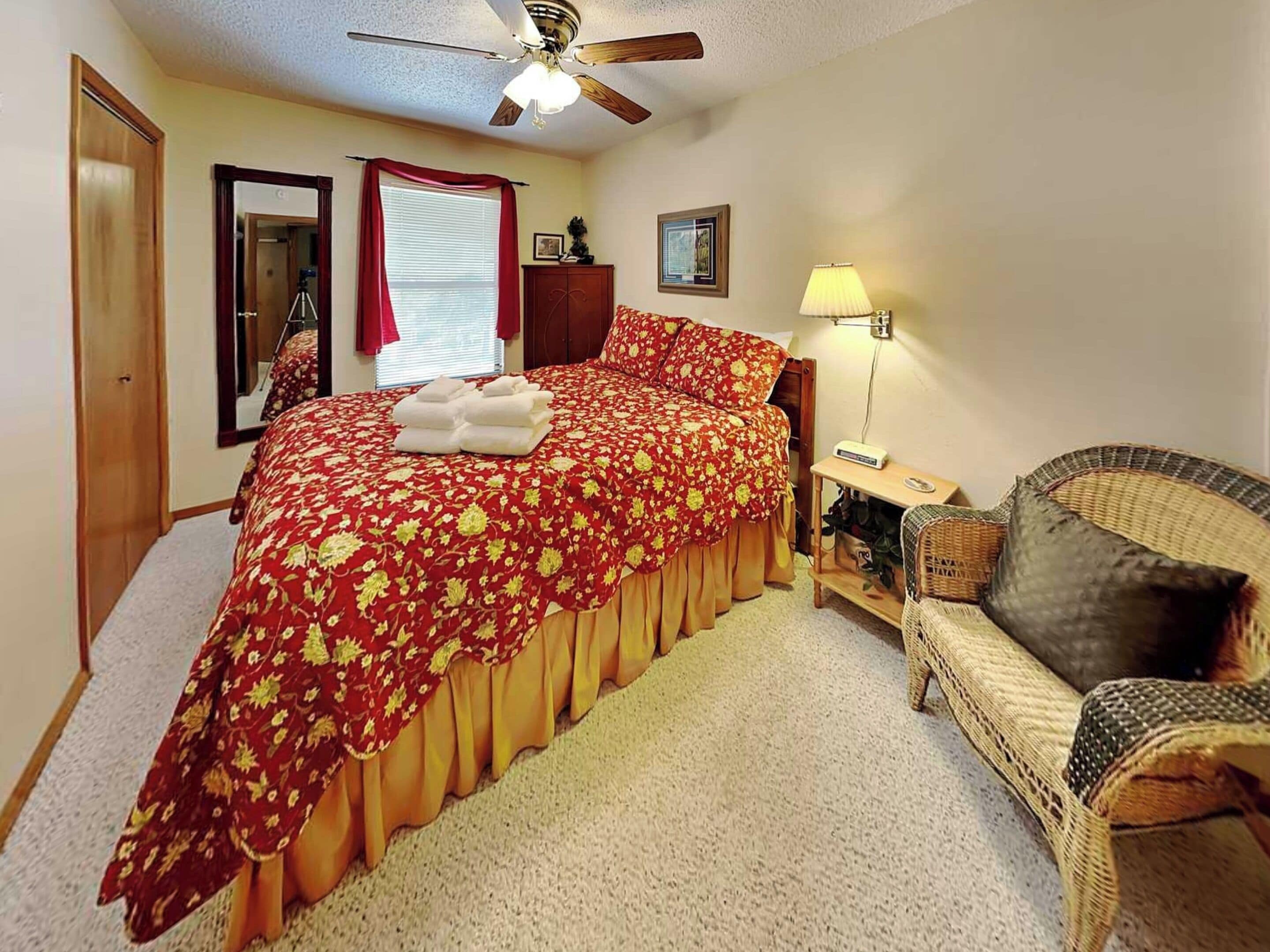 Condo (2 Bedrooms) | Tiện nghi, dịch vụ nơi lưu trú