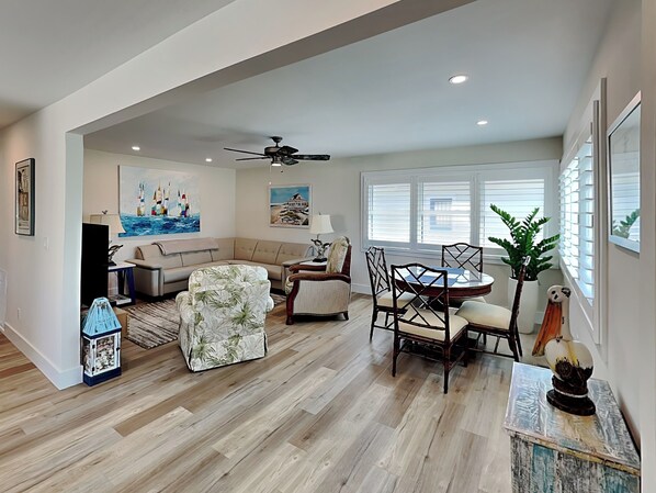 House (2 Bedrooms) | Front of property