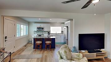 House (2 Bedrooms) | Property amenity