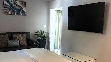 1 bedroom, iron/ironing board, WiFi