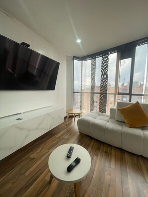 Living area - Apartamento de lujo Villa Alsacia (Bogotá)