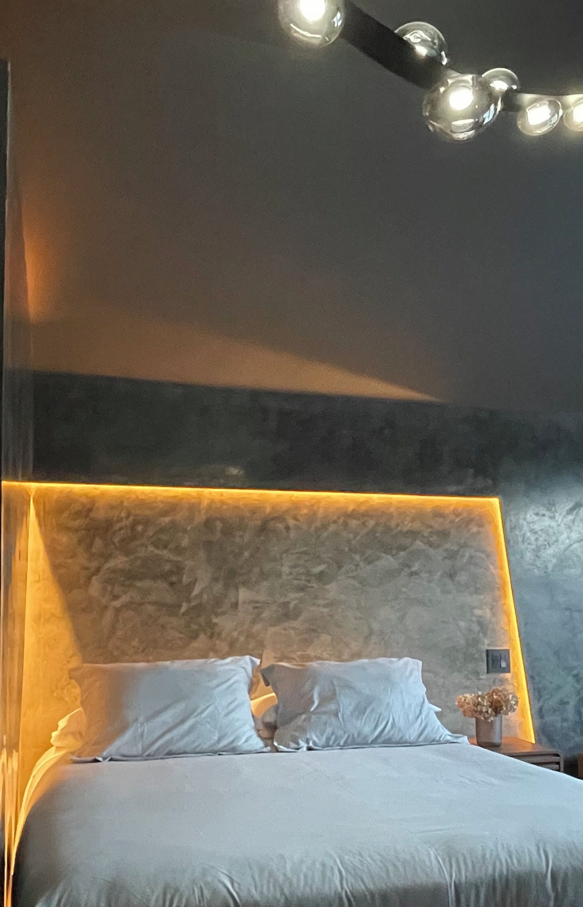 Family Cabin, 2 Queen Beds | Blackout curtains, free WiFi, bed sheets