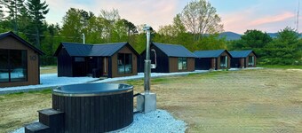 Emrose Luxury Cabins