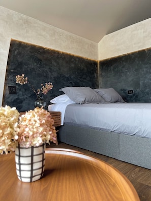Cabaña familiar, 2 camas Queen size | Cortinas blackout, wifi gratis y ropa de cama
