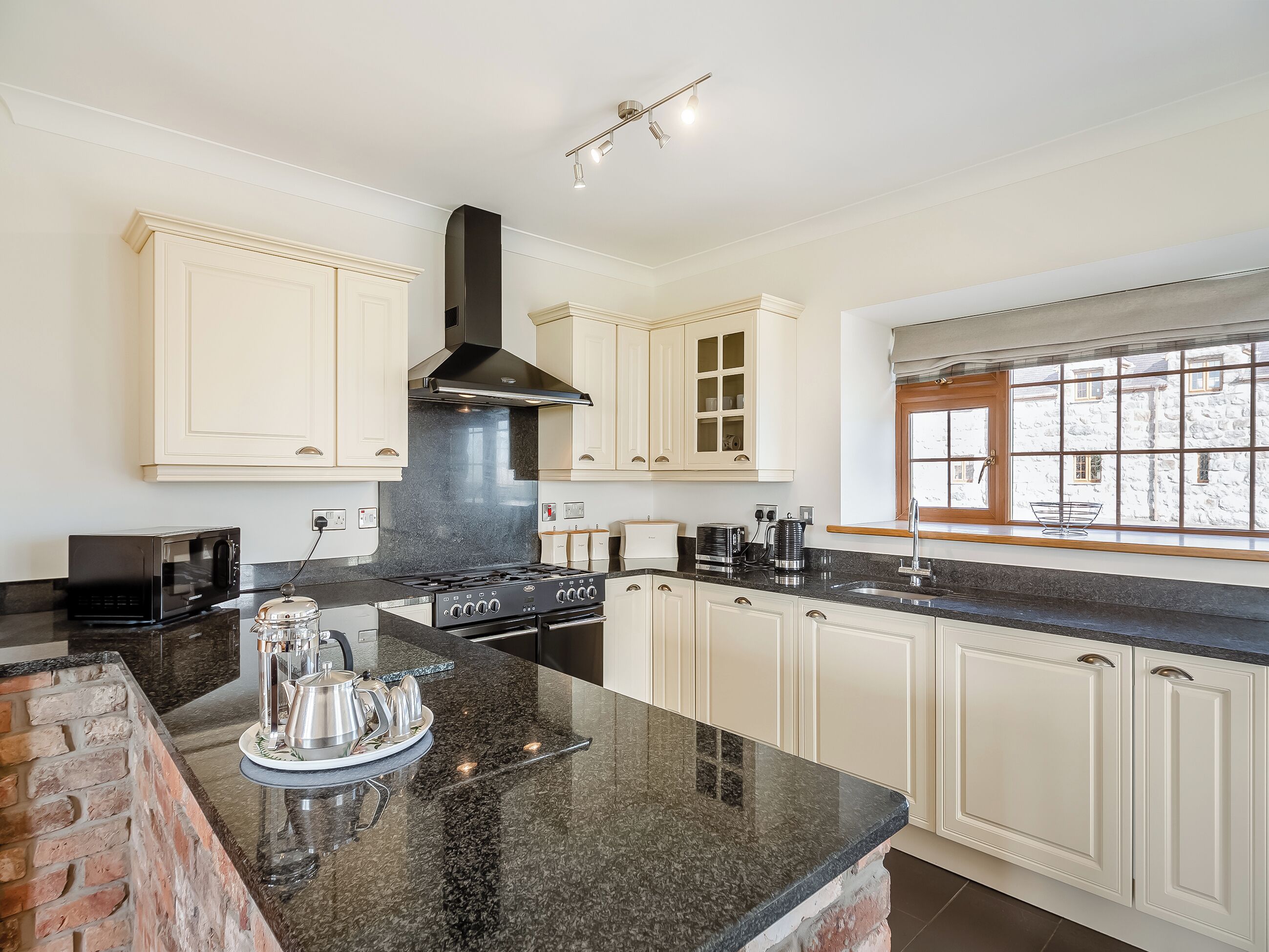 Dishwasher, highchair