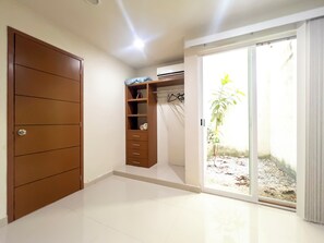 Appartement Confort, patio | 3 chambres, fer et planche à repasser, Wi-Fi gratuit