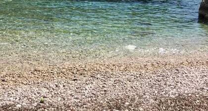 Adriatic Heritage Glamping No.2 with Jacuzzi