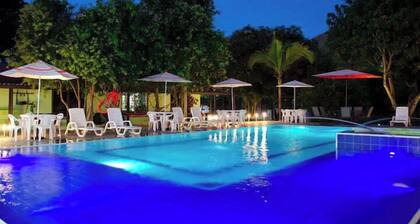 Finca club las palmas en Girardot