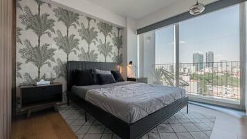 Luxury Apartment, City View | 2 bedrooms, premium bedding, down comforters, memory foam beds