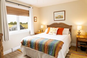 3 chambres, fer et planche à repasser, Wi-Fi gratuit, draps fournis