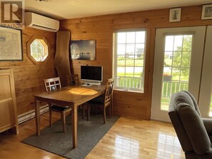 Interior - Spacious Stanhope Cottage (Prince Edward Island)
