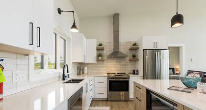 Luxury Riverfront Home with Hot Tub, Paddleboard Access & Pet-Friendly Stay