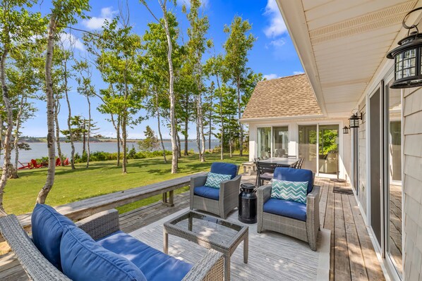 Terrace/patio - Upscale Cavendish Waterfront Home with Stunning Bay Views and Modern Comfort (North Rustico)