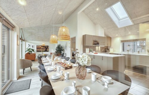 Lovely home in Jesendorf with sauna