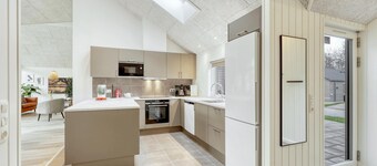 Lovely home in Jesendorf with sauna