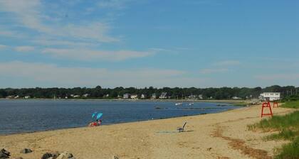 Beach house - 2 min from Conimicut Beach