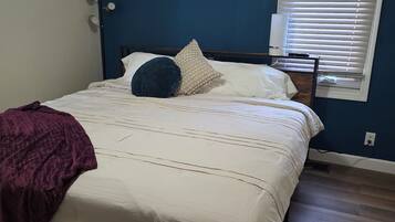 2 makuuhuonetta, ilmainen Wi-Fi, vuodevaatteet, pääsy pyörätuolilla