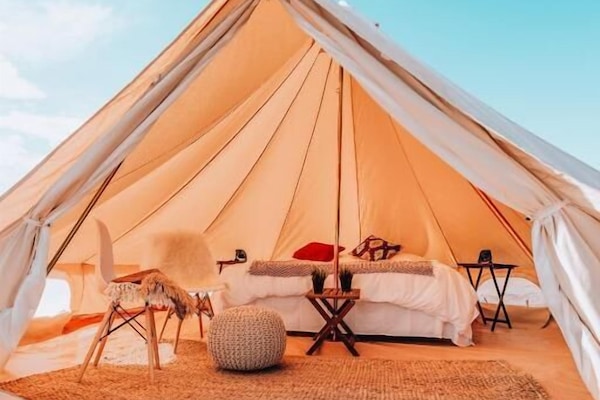 Tent | 1 bedroom, bed sheets