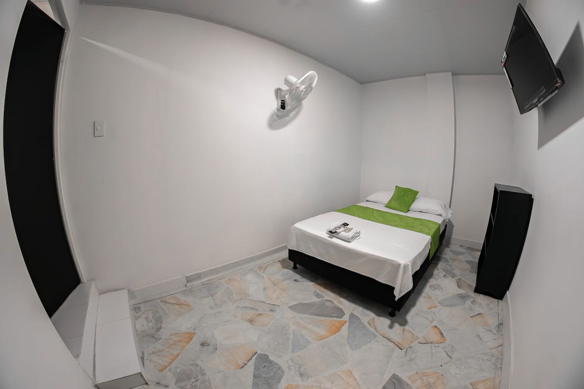 Basic Single Room
