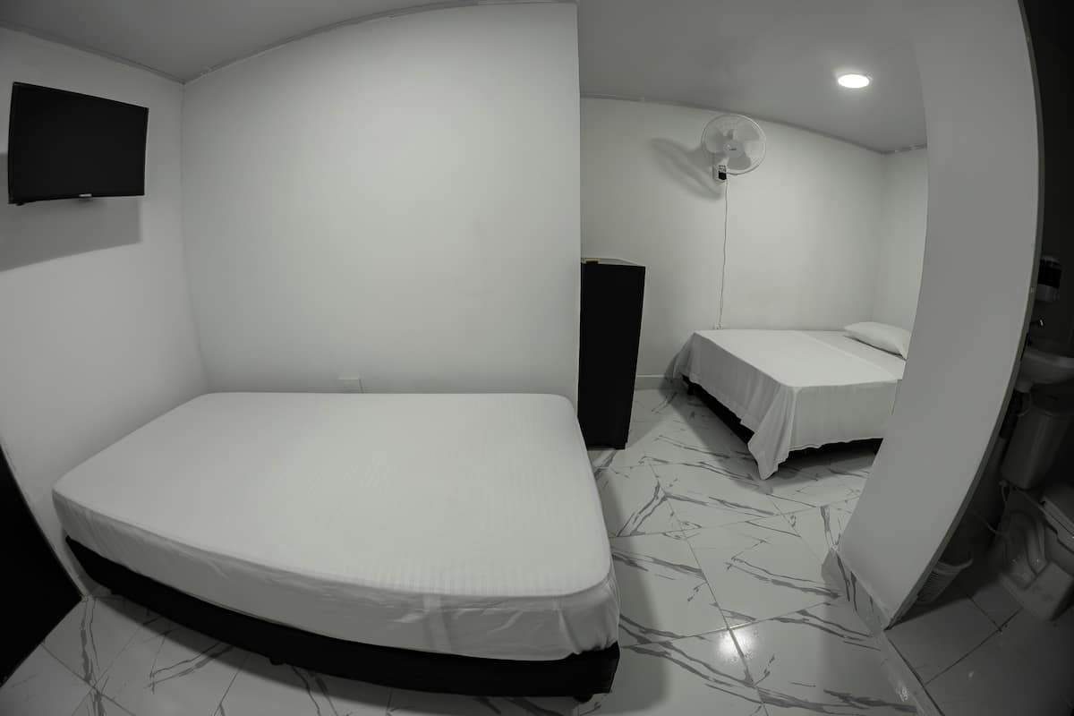 Free WiFi, bed sheets