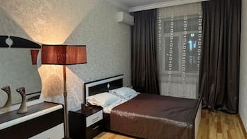 2 Schlafzimmer, schallisolierte Zimmer, Bügeleisen/Bügelbrett