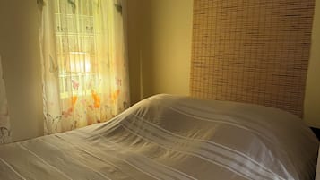 1 bedroom, WiFi, bed sheets
