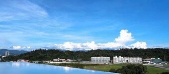 KWEN Suites-Tanjung Aru InfinityPool Seaview/Airport View