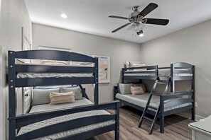 6 bedrooms, iron/ironing board, travel cot, WiFi