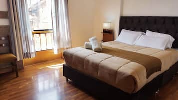 Deluxe Room | Premium bedding, down duvets, laptop workspace, free WiFi