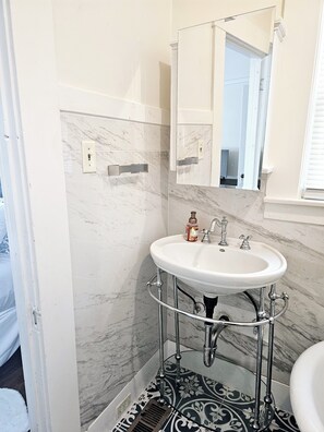 Hair dryer, towels, toilet paper