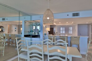 تناول الطعام