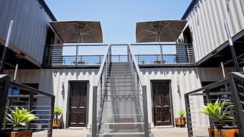 Luxury House, Valley View | Terrace/patio