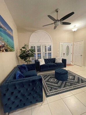 Smart TV, fireplace, video games