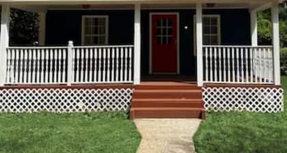 Magnolia of Midtown Luxury Home - 1 Mile From USM