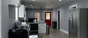 Magnolia of Midtown Luxury Home - 1 Mile From USM