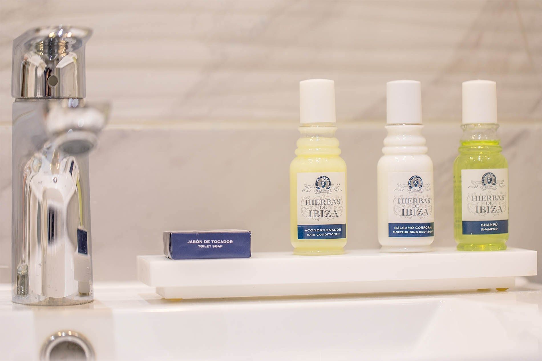 Équipements de salle de bain