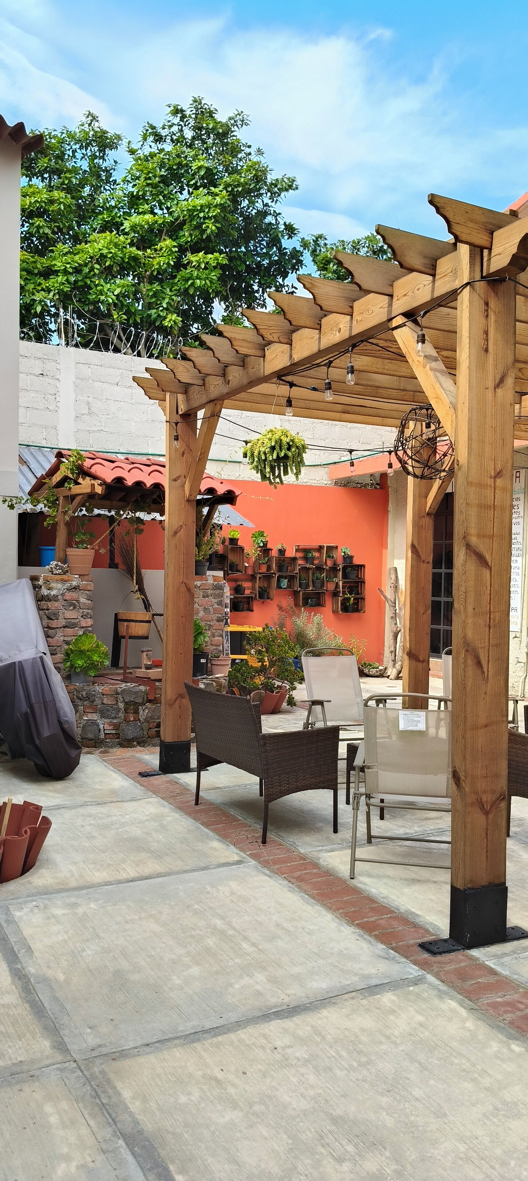 Departamento básico, patio | Área de sala de estar