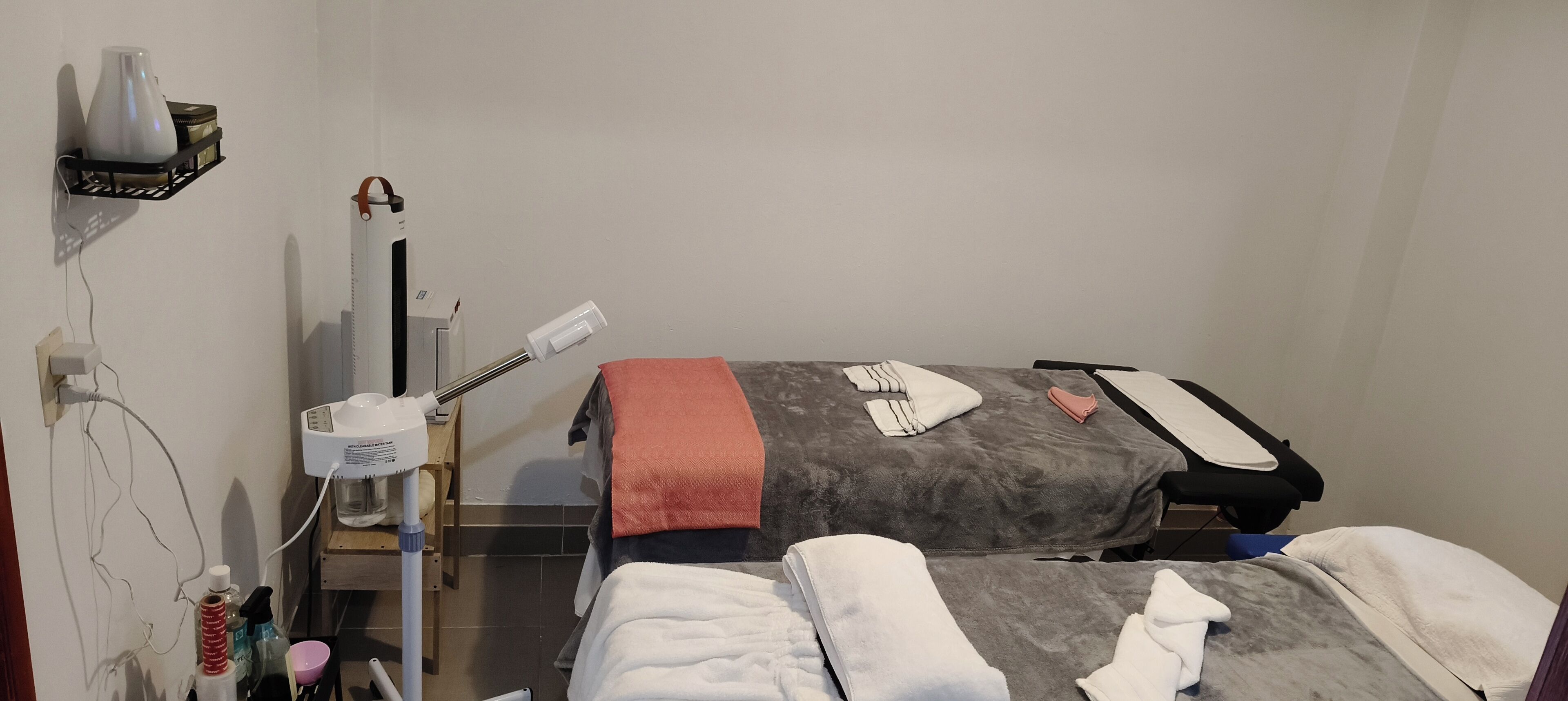 Massages aux pierres chaudes, massages sportifs, massages